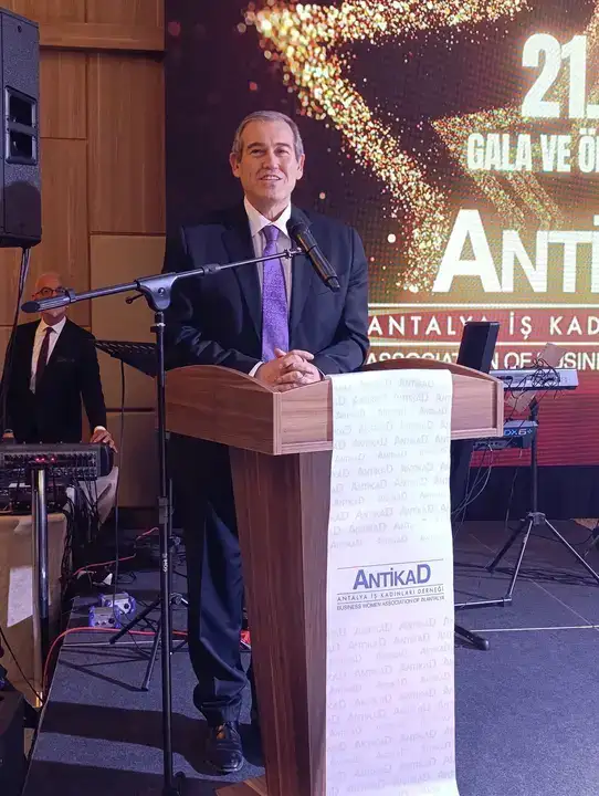 ANTİKAD 2025 Ödülleri Sahiplerini Buldu 13